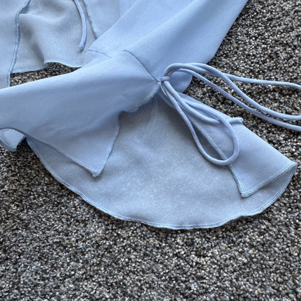 Princess‎ Polly Tie Blouse sky blue sheer ruffled tie front blouse size 4 small - Picture 5 of 7